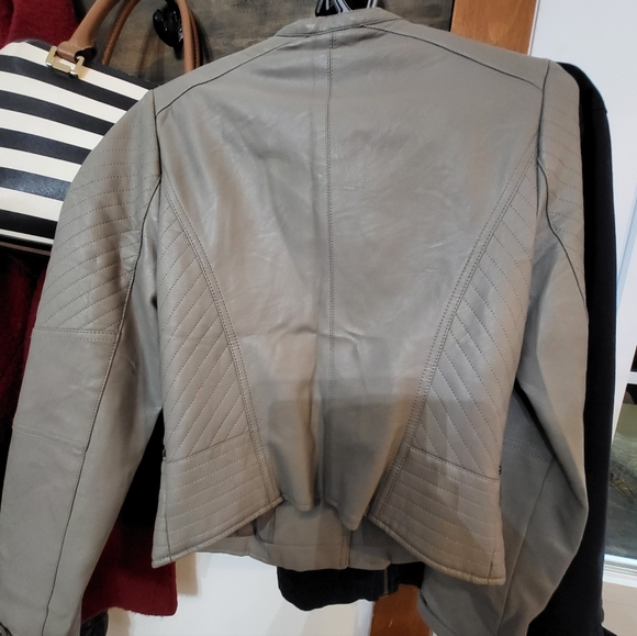 Tattoo brand - Faux Leather Spring Moto Jacket - size small - Picture 2 of 4